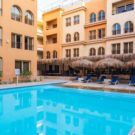 La Rosa Boho Aqua Park Hotel