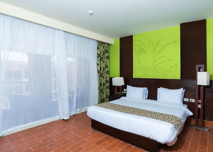 Hotel La Rosa Boho Aqua Park